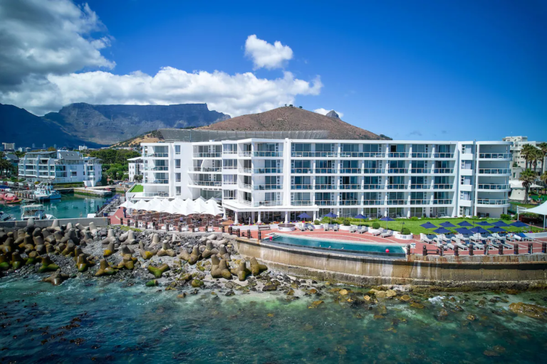 Radisson Collection: Cape Town's Hottest New Hotel!